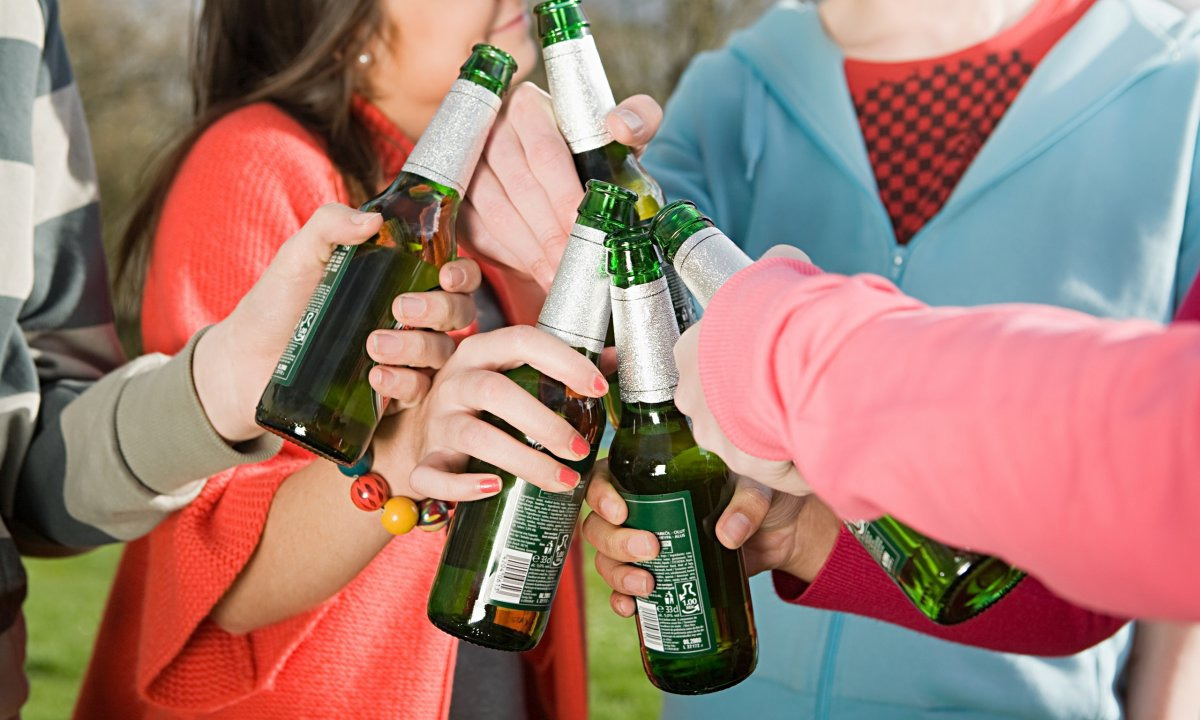 Риск развития алкоголизма у подростка